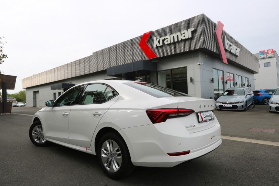 Škoda Octavia 2.0 TDI Business -Novi model-, fotografija 17
