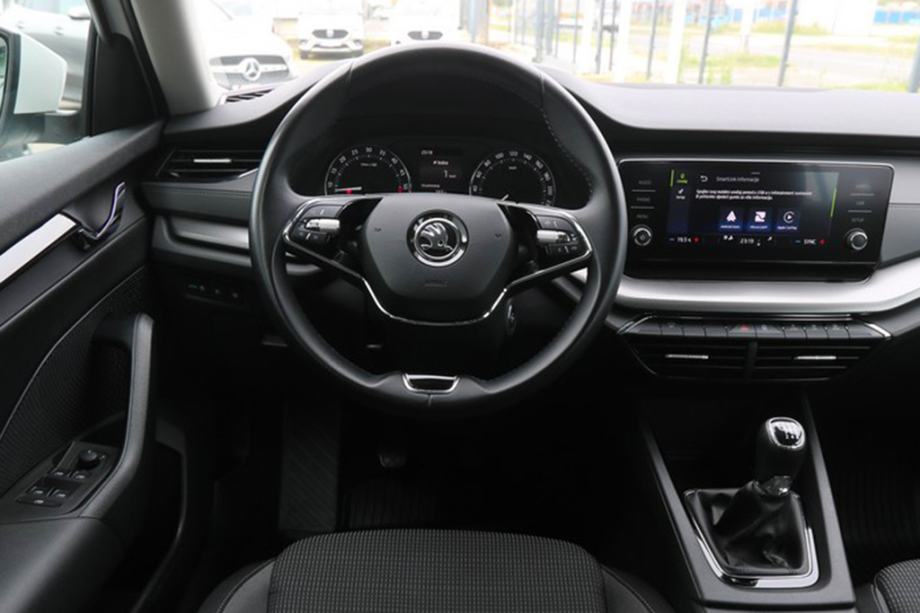 Škoda Octavia 2.0 TDI Business -Novi model-, fotografija 10
