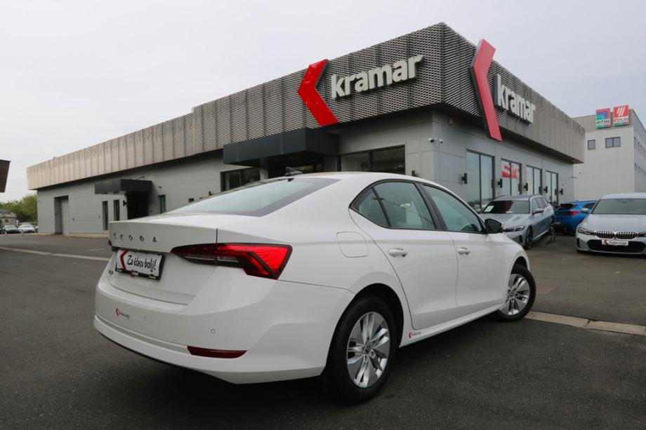 Škoda Octavia 2.0 TDI Business -Novi model-, fotografija 15