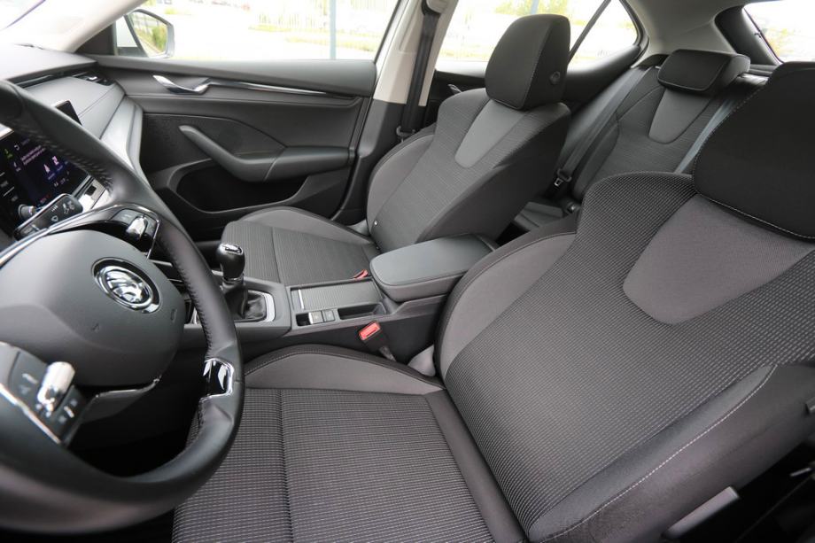 Škoda Octavia 2.0 TDI Business -Novi model-, fotografija 6