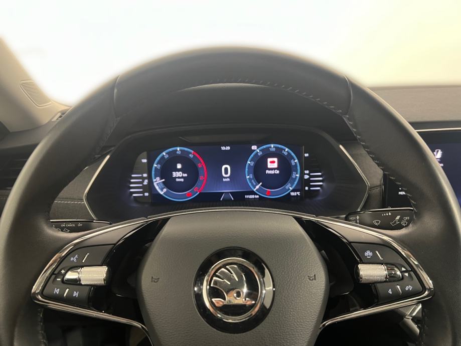 Škoda Octavia 2.0 TDI STYLE - 3 godine jamstva, fotografija 16
