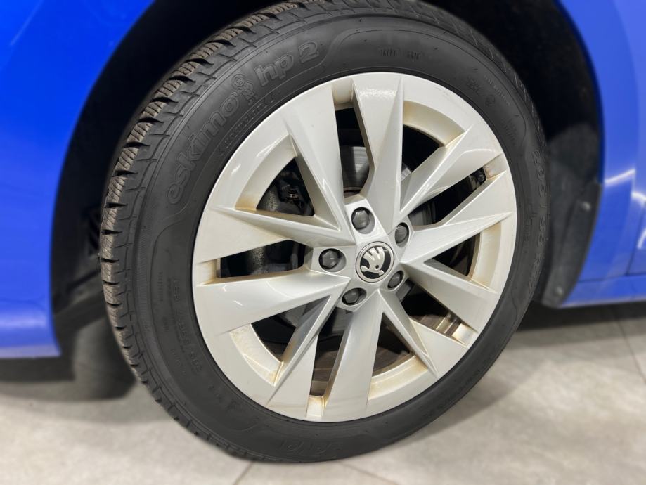 Škoda Octavia 2.0 TDI STYLE - 3 godine jamstva, fotografija 11