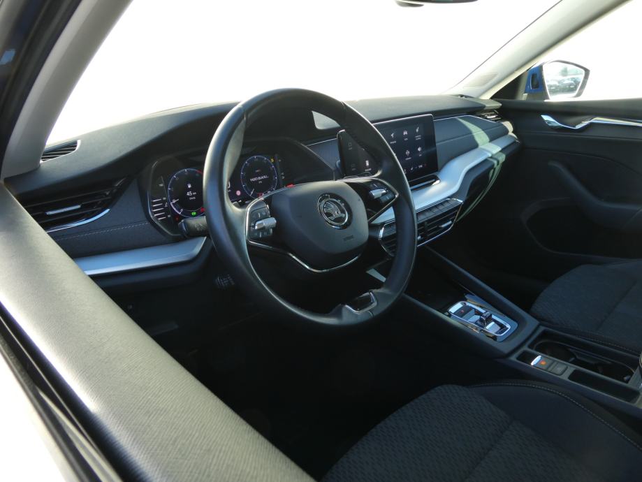 Škoda Octavia 2.0 TDI Style DSG+MATRIX+DCC+PANO+HEADUP+360KAMERA, fotografija 7