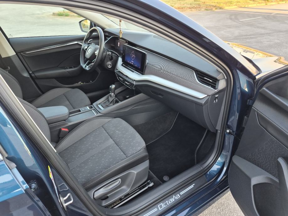 Škoda Octavia 2,0 TDI STYLE MATRIX VIRTUAL GR. SJEDALA, fotografija 10
