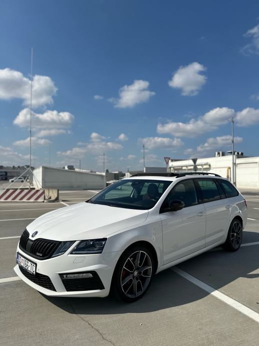 Škoda Octavia 2.0 TDI vRS/DSG/4x4, fotografija 2
