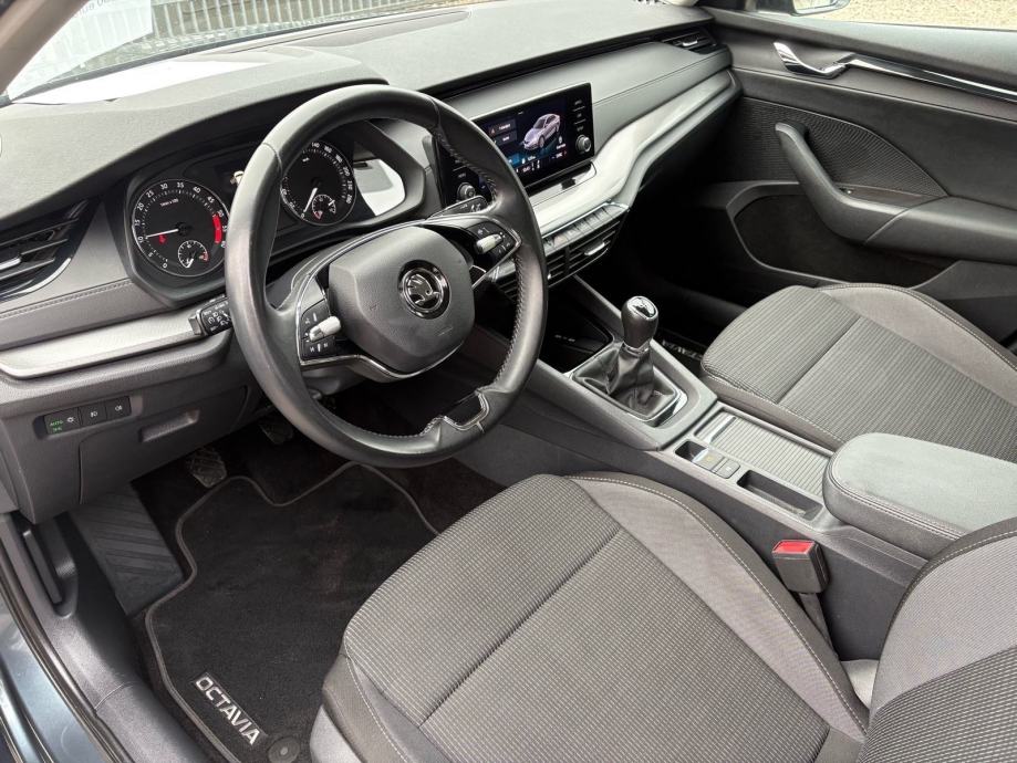Škoda Octavia 2.0tdi 2022g Prvi vlasnik..Kupljen u Hr, fotografija 10
