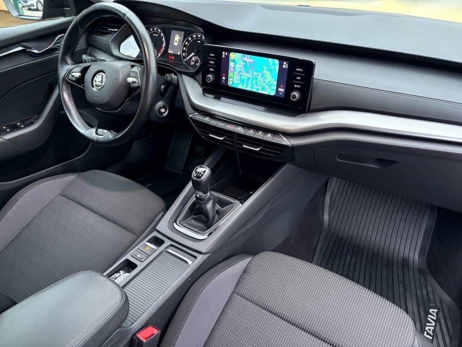 Škoda Octavia 2.0tdi 2022g Prvi vlasnik..Kupljen u Hr, fotografija 16
