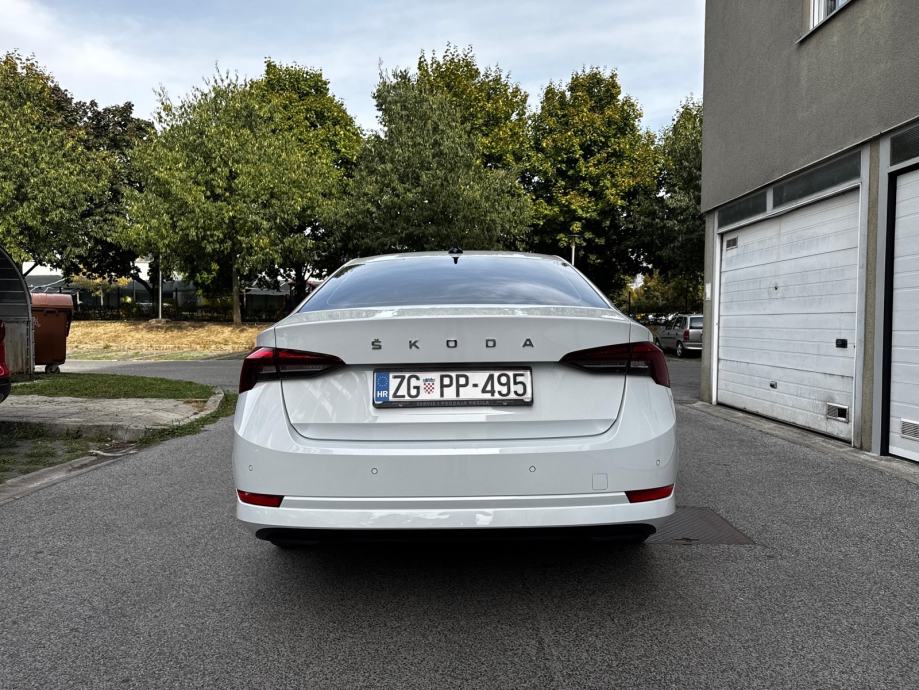 Škoda octavia 2.0TDI 2023g DSG, fotografija 2