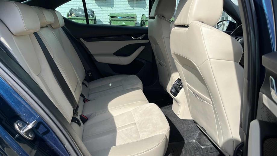 SKODA OCTAVIA 2020 • PREMIUM jamstvo • AutoZubak Rabljena, fotografija 10