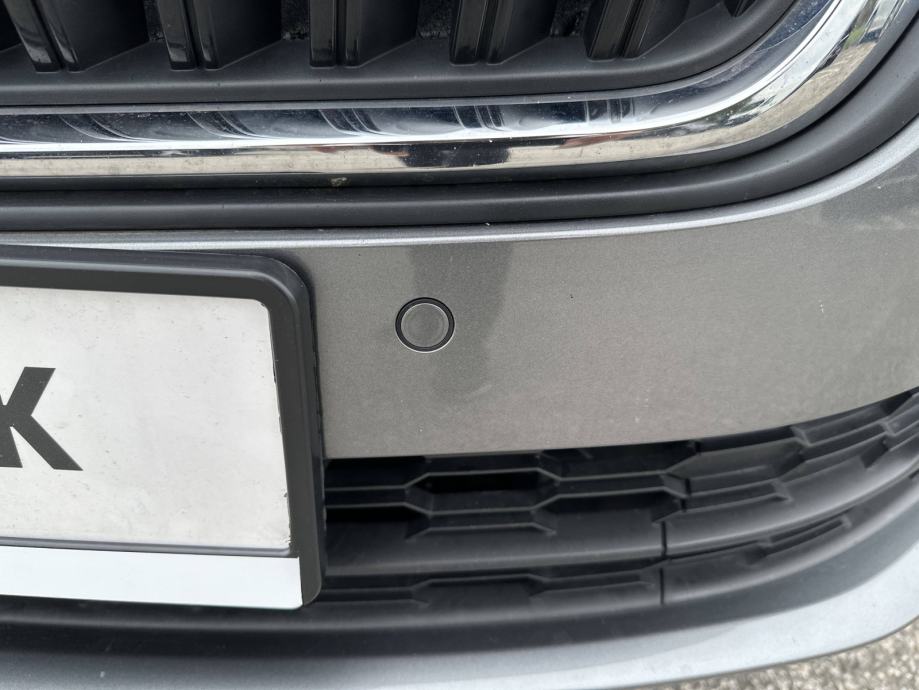SKODA OCTAVIA 2023 • PREMIUM jamstvo • AutoZubak Rabljena, fotografija 16