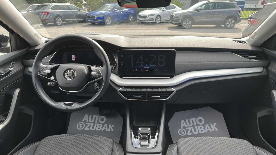 SKODA OCTAVIA 2023 • PREMIUM jamstvo • AutoZubak Rabljena, fotografija 11