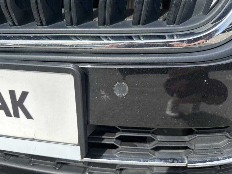 SKODA OCTAVIA 2023 • PREMIUM jamstvo • AutoZubak Rabljena, fotografija 17