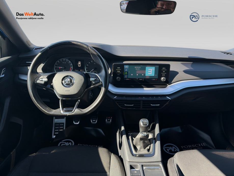 Škoda Octavia Ambition 2.0 TDI, fotografija 12