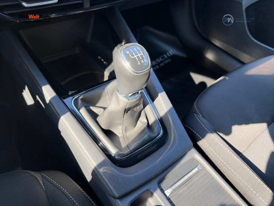 Škoda Octavia Ambition 2.0 TDI, fotografija 19