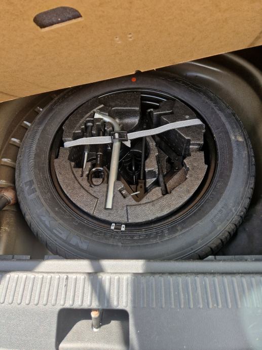 Škoda Octavia Combi 1,6 DSG, fotografija 19