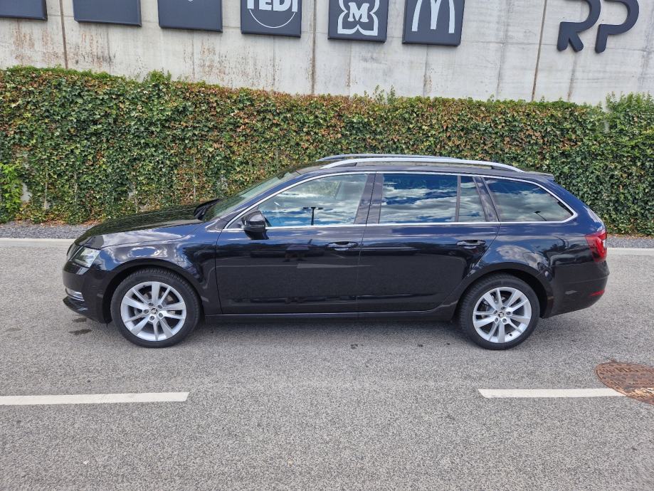 Škoda Octavia Combi 1,6 DSG, fotografija 2