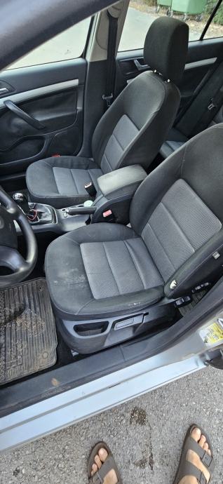 Škoda Octavia Combi 1,6, fotografija 15