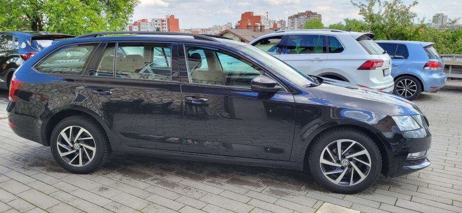 Škoda Octavia Combi 1,6 TDI DSG automatik cijena je sa pdv-om, fotografija 3
