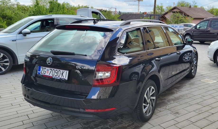 Škoda Octavia Combi 1,6 TDI DSG automatik cijena je sa pdv-om, fotografija 7