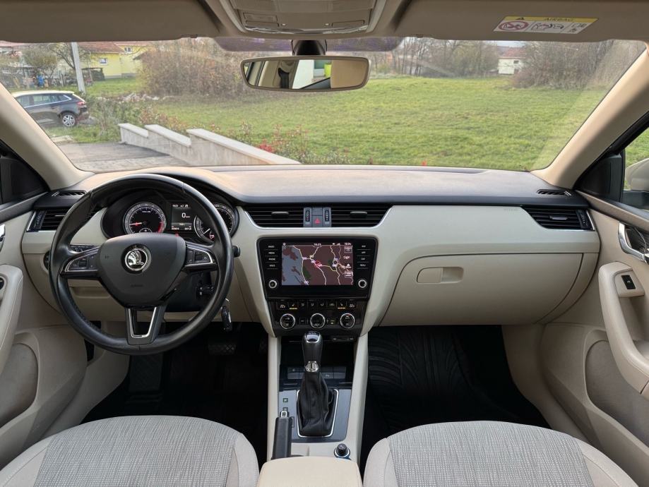 ŠKODA OCTAVIA COMBI 1,6 TDI DSG, REDIZAJN, ALU 17”, VELIKI SERVIS, fotografija 10