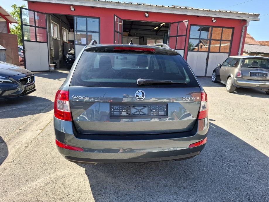 Škoda Octavia Combi 1,6 TDI dsg navi, panorama, fotografija 5