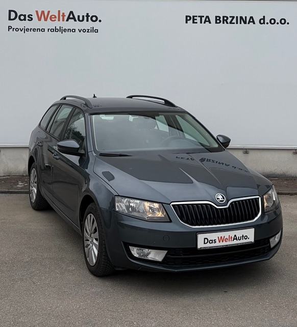 Škoda Octavia Combi 1,6 TDI, fotografija 3