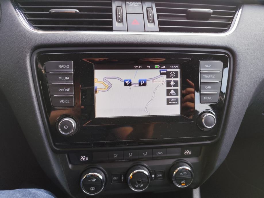 Škoda Octavia Combi 1,6 TDI - REGISTRIRANA GODINU DANA, fotografija 6
