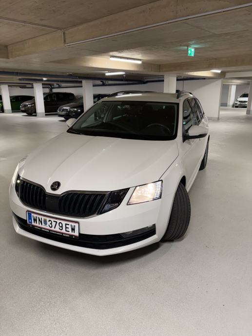 Škoda Octavia Combi 1,6 TDI, fotografija 7
