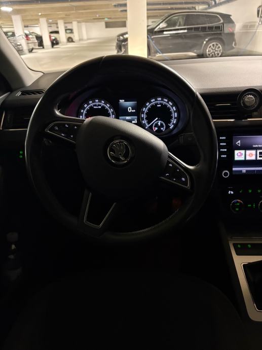 Škoda Octavia Combi 1,6 TDI, fotografija 17