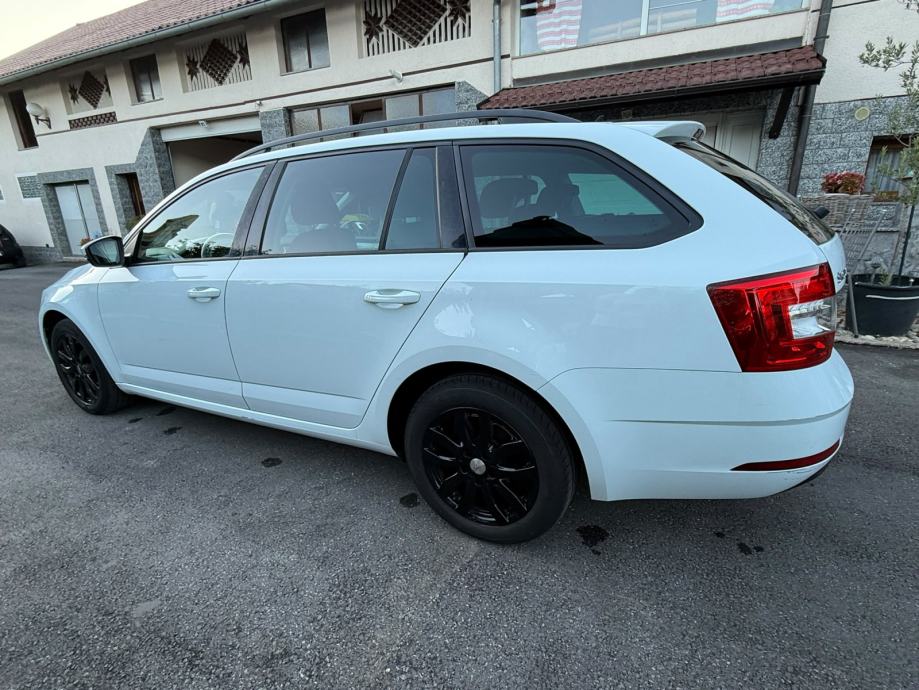Škoda Octavia Combi 1,6 TDI, pogled izvana - slika 3
