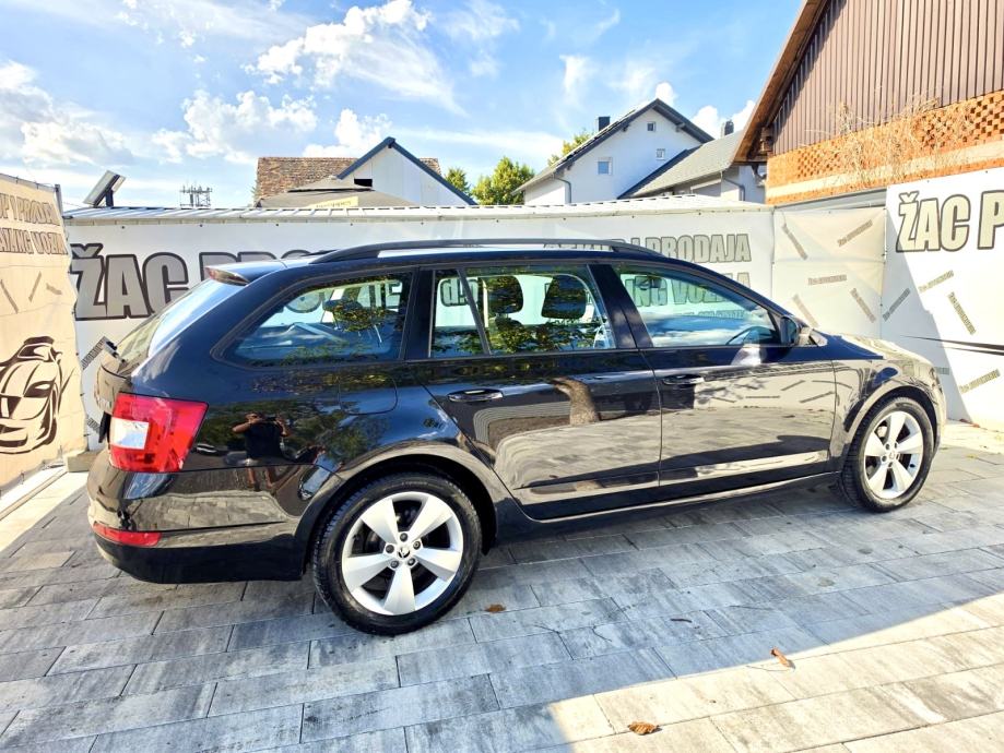 Škoda Octavia Combi 1,6 TDI =KLIMA=REG 4/27= KAO NOV= KARTICE-36 RATA, fotografija 14