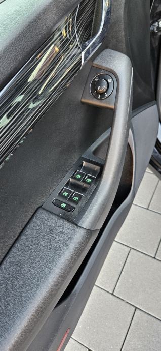 Škoda Octavia Combi 1,6 TDI☆Hr auto☆virtual copit☆full led☆, fotografija 12
