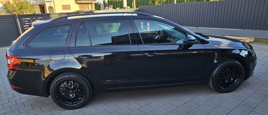 Škoda Octavia Combi 1,6 TDI☆Hr auto☆virtual copit☆full led☆, fotografija 5