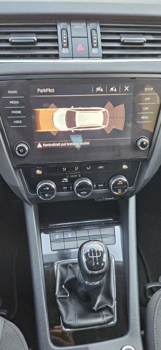 Škoda Octavia Combi 1,6 TDI☆Hr auto☆virtual copit☆full led☆, fotografija 14