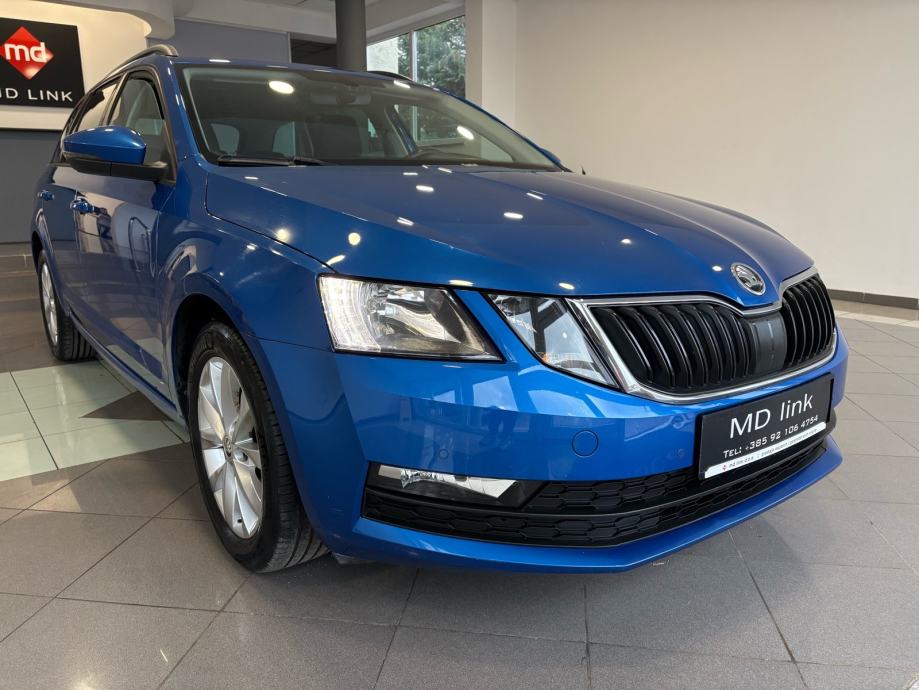 Škoda Octavia Combi 1,6 TDI, fotografija 3