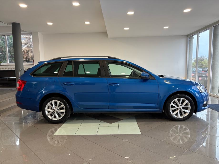 Škoda Octavia Combi 1,6 TDI, fotografija 7