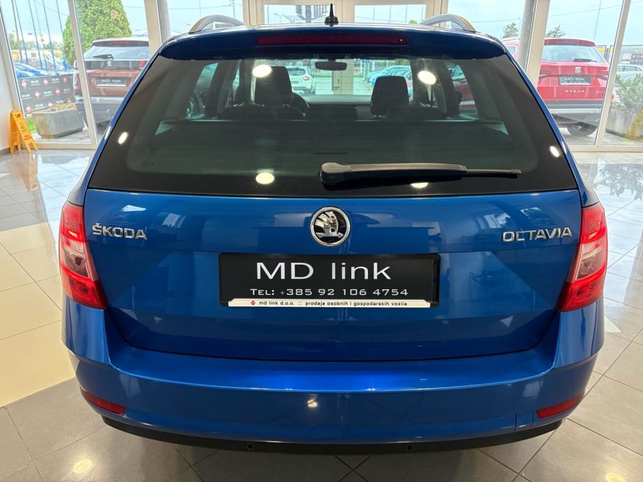 Škoda Octavia Combi 1,6 TDI, fotografija 5