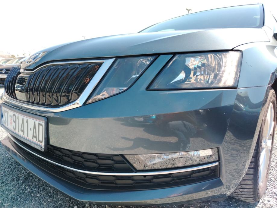 Škoda Octavia Combi 1,6 TDI, pogled izvana - slika 5