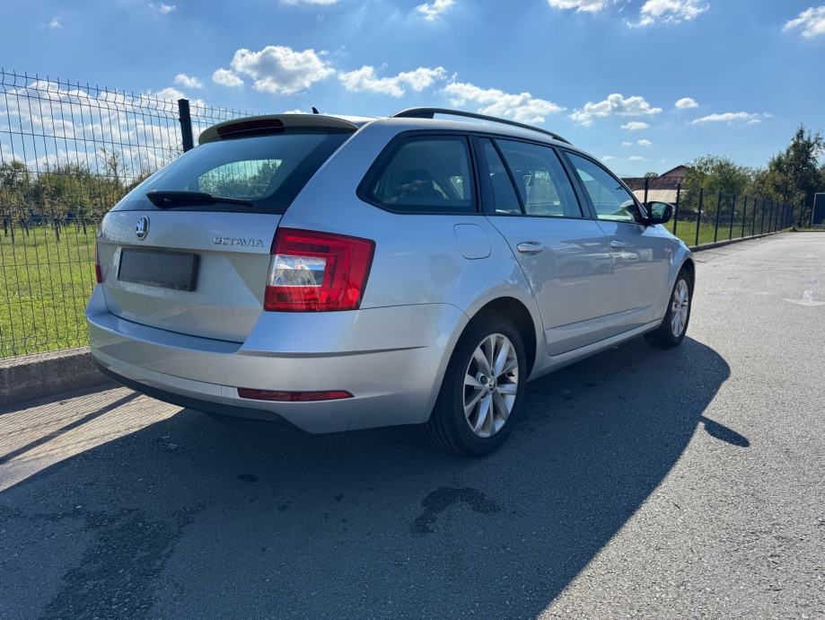 Skoda Octavia Combi 1.6 TDI, fotografija 3