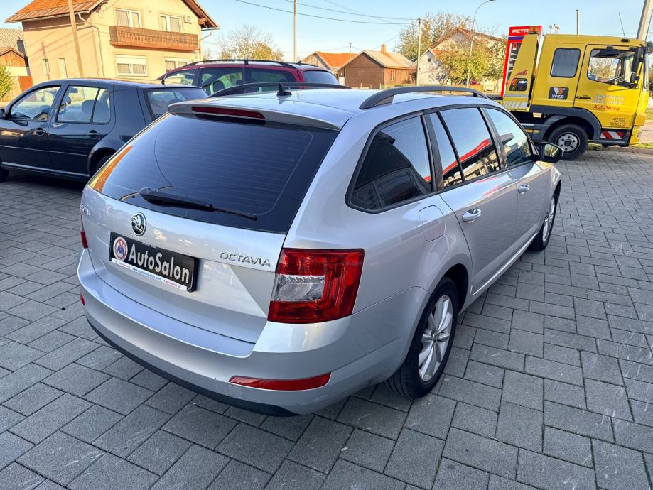 Škoda Octavia Combi 1,6 TDI, fotografija 4