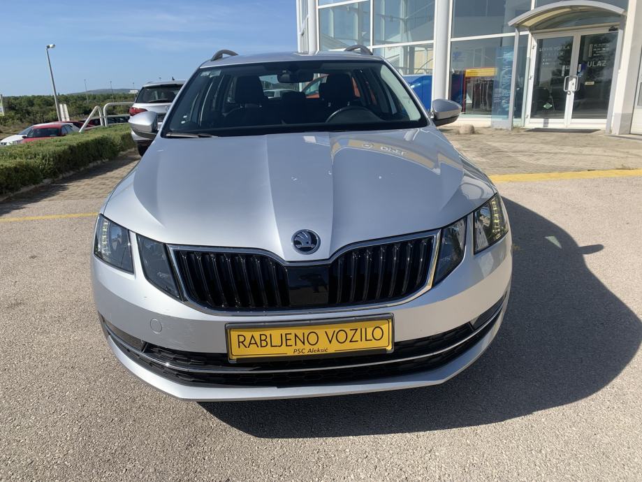 Škoda Octavia Combi 1,6 TDI Style - JAMSTVO, fotografija 2