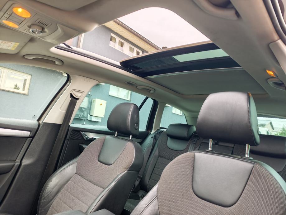 Škoda Octavia Combi 1,6 TDI,VRS,DSG,panorama,full led, Navigacija, fotografija 13