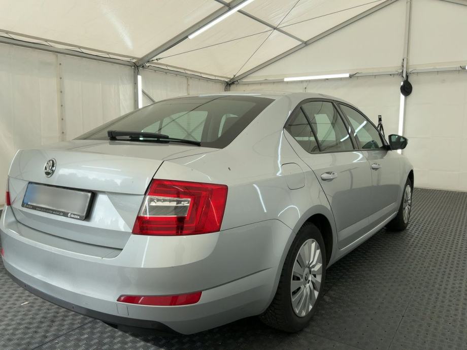 Škoda Octavia 2.0 TDI 148.000 km 110 KWTDI(PRODAJA I ZAMJENA), fotografija 2