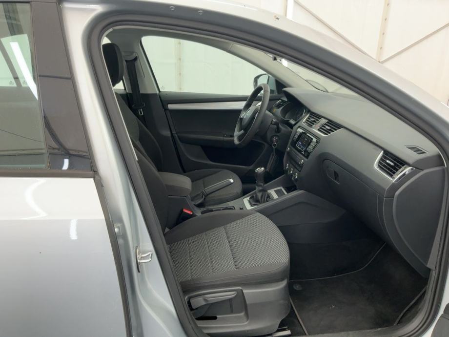 Škoda Octavia 2.0 TDI 148.000 km 110 KWTDI(PRODAJA I ZAMJENA), fotografija 6
