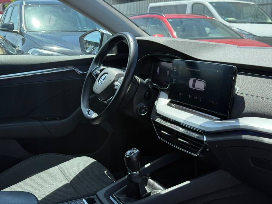 Škoda Octavia Combi 2,0 TDI 2022 GOD 110 KW HR VOZILO U PDV-u SERVISNA, fotografija 19