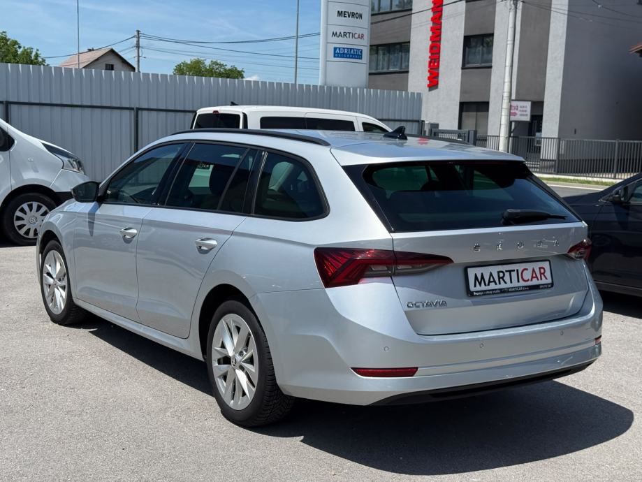 Škoda Octavia Combi 2,0 TDI 2022 GOD 110 KW HR VOZILO U PDV-u SERVISNA, fotografija 6