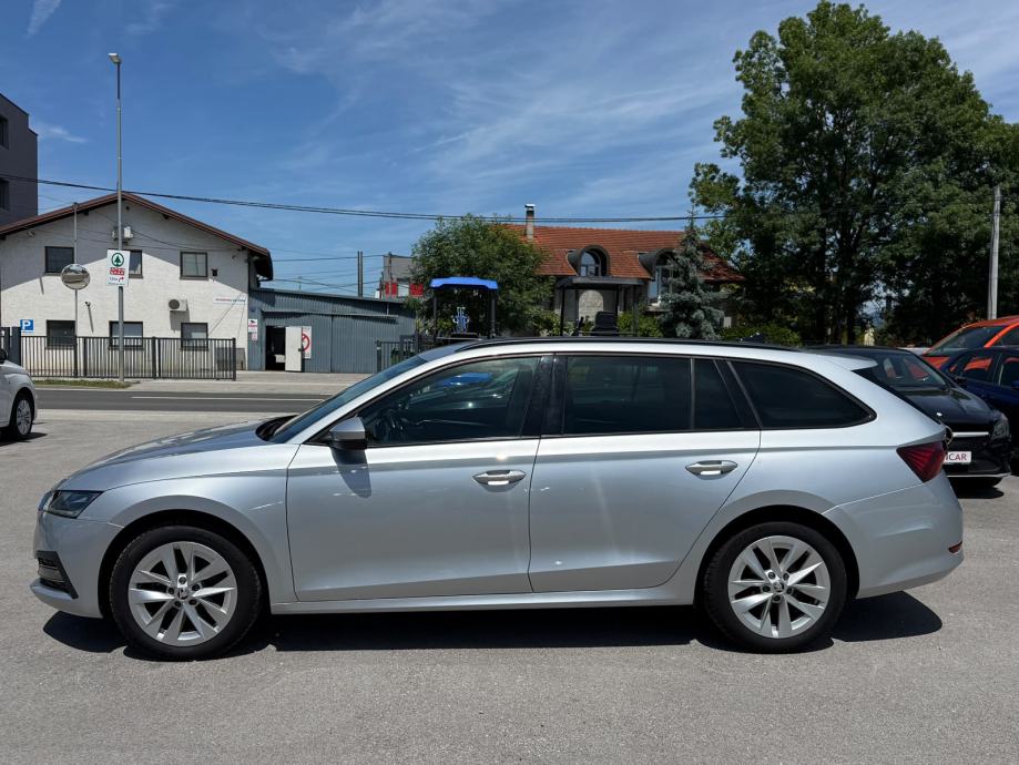 Škoda Octavia Combi 2,0 TDI 2022 GOD 110 KW HR VOZILO U PDV-u SERVISNA, fotografija 7