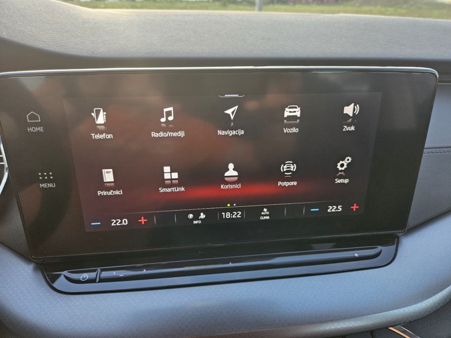 Škoda Octavia Combi 2,0 TDI VIRTUAL / NAVI /DSG/F1/ LED/ 24 MJ.JAMSTVO, fotografija 16