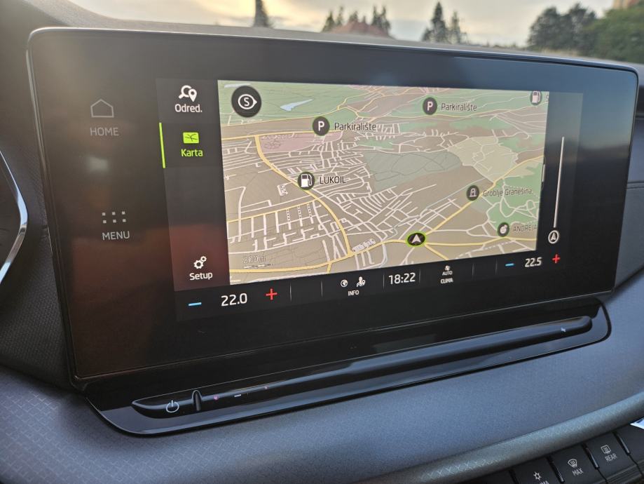 Škoda Octavia Combi 2,0 TDI VIRTUAL / NAVI /DSG/F1/ LED/ 24 MJ.JAMSTVO, fotografija 17