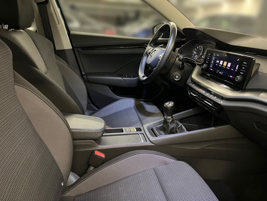 Škoda Octavia Combi 2.0 TDI Ambition - 3 godine jamstva, fotografija 20